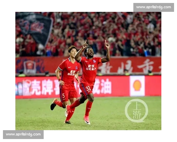 回顾2016力帆对阵恒大的经典较量从黑马冲击到豪门应战的赛场风云